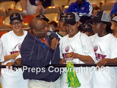 Thumbnail 1 in Stockdale vs West-Bakersfield (CS D1 Final) photogallery.