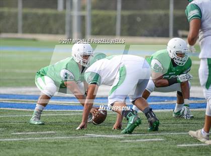 Thumbnail 1 in Lincoln vs Hilltop (SDFL Kickoff Classic) photogallery.