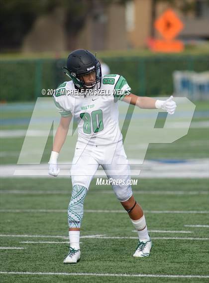 Thumbnail 3 in Lincoln vs Hilltop (SDFL Kickoff Classic) photogallery.