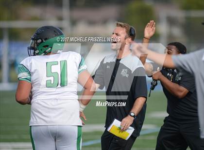 Thumbnail 3 in Lincoln vs Hilltop (SDFL Kickoff Classic) photogallery.
