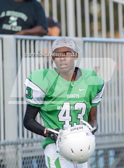 Thumbnail 2 in Lincoln vs Hilltop (SDFL Kickoff Classic) photogallery.