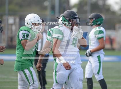 Thumbnail 3 in Lincoln vs Hilltop (SDFL Kickoff Classic) photogallery.