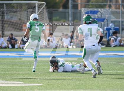 Thumbnail 2 in Lincoln vs Hilltop (SDFL Kickoff Classic) photogallery.