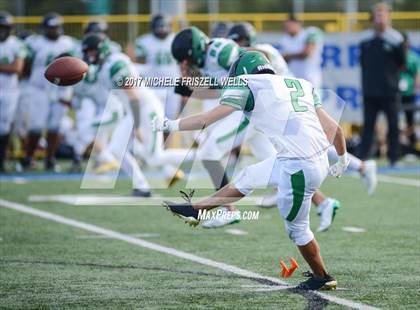 Thumbnail 2 in Lincoln vs Hilltop (SDFL Kickoff Classic) photogallery.