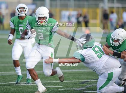 Thumbnail 1 in Lincoln vs Hilltop (SDFL Kickoff Classic) photogallery.