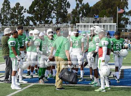 Thumbnail 3 in Lincoln vs Hilltop (SDFL Kickoff Classic) photogallery.