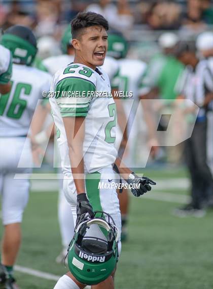 Thumbnail 3 in Lincoln vs Hilltop (SDFL Kickoff Classic) photogallery.