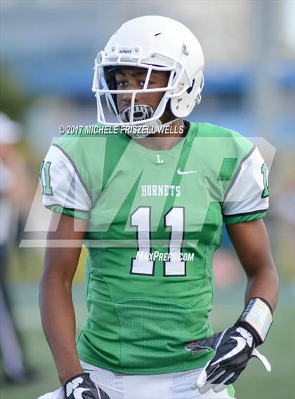 Thumbnail 2 in Lincoln vs Hilltop (SDFL Kickoff Classic) photogallery.