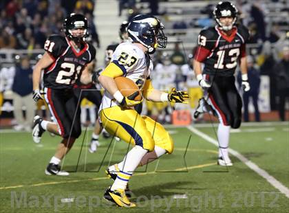 Thumbnail 3 in Upper St. Clair vs. Central Catholic photogallery.