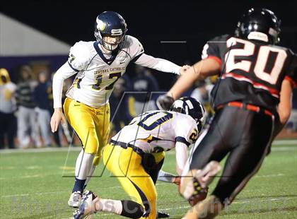 Thumbnail 2 in Upper St. Clair vs. Central Catholic photogallery.