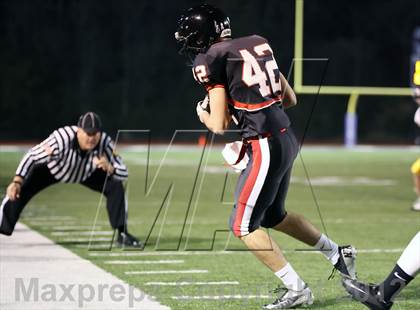 Thumbnail 1 in Upper St. Clair vs. Central Catholic photogallery.