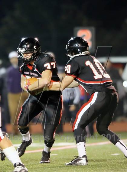 Thumbnail 1 in Upper St. Clair vs. Central Catholic photogallery.