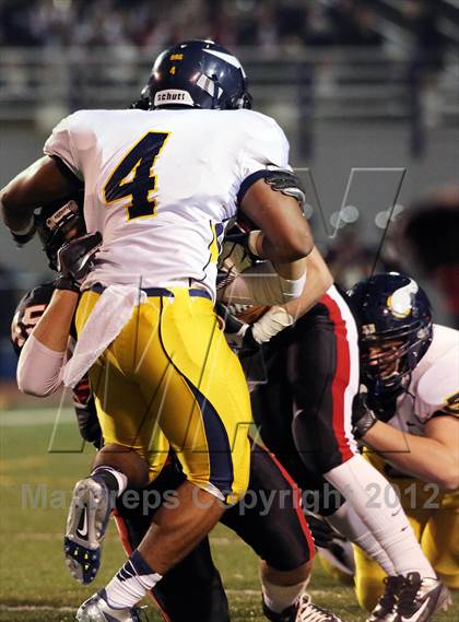 Thumbnail 3 in Upper St. Clair vs. Central Catholic photogallery.