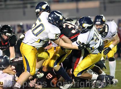 Thumbnail 2 in Upper St. Clair vs. Central Catholic photogallery.