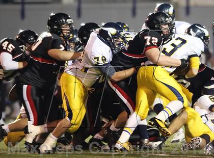 Thumbnail 1 in Upper St. Clair vs. Central Catholic photogallery.