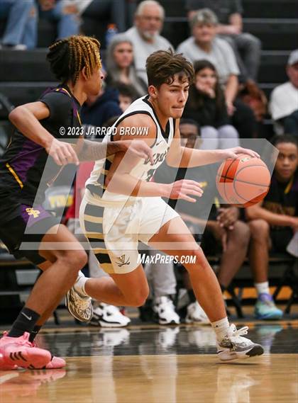 Thumbnail 2 in Sabine Pass @ Vidor photogallery.