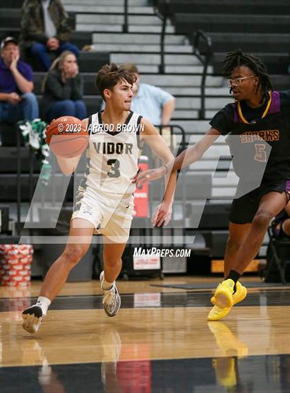 Thumbnail 3 in Sabine Pass @ Vidor photogallery.