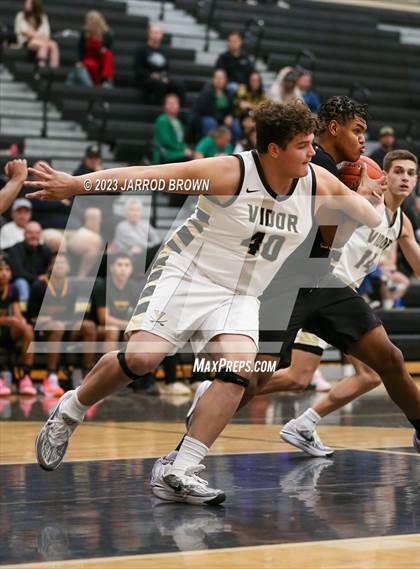 Thumbnail 1 in Sabine Pass @ Vidor photogallery.