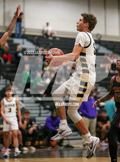 Thumbnail 2 in Sabine Pass @ Vidor photogallery.