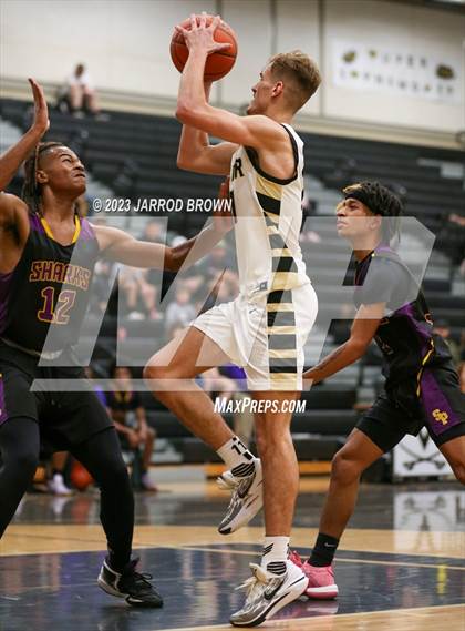 Thumbnail 2 in Sabine Pass @ Vidor photogallery.