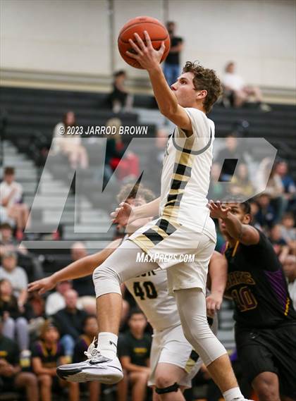 Thumbnail 2 in Sabine Pass @ Vidor photogallery.