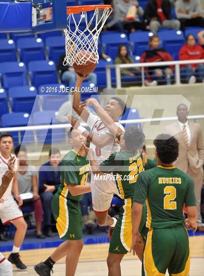 Thumbnail 2 in Stevens [John Paul] vs Holmes photogallery.