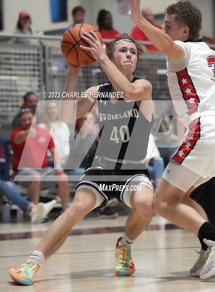 Thumbnail 1 in San Antonio Patriots HomeSchool vs. Aggieland HomeSchool (Aggieland Come and Take It Tip-Off) photogallery.