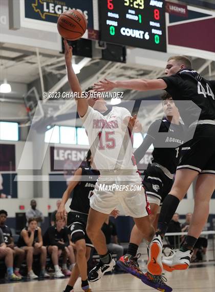 Thumbnail 3 in San Antonio Patriots HomeSchool vs. Aggieland HomeSchool (Aggieland Come and Take It Tip-Off) photogallery.