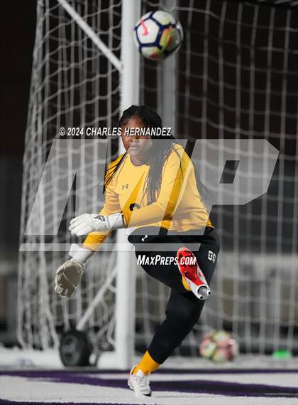 Thumbnail 3 in Chisholm Trail vs College Station (College Station Classic) photogallery.