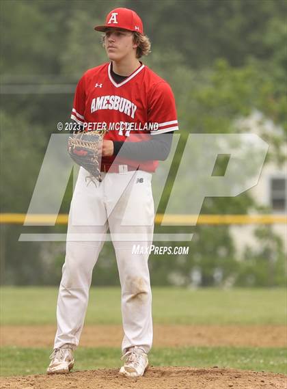 Thumbnail 3 in Southwick Regional vs Amesbury (MIAA Division 4 Round of 32) photogallery.