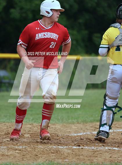 Thumbnail 3 in Southwick Regional vs Amesbury (MIAA Division 4 Round of 32) photogallery.