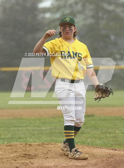 Thumbnail 1 in Southwick Regional vs Amesbury (MIAA Division 4 Round of 32) photogallery.