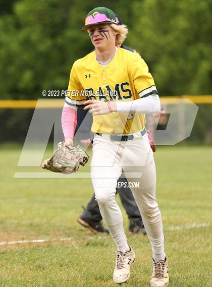 Thumbnail 2 in Southwick Regional vs Amesbury (MIAA Division 4 Round of 32) photogallery.