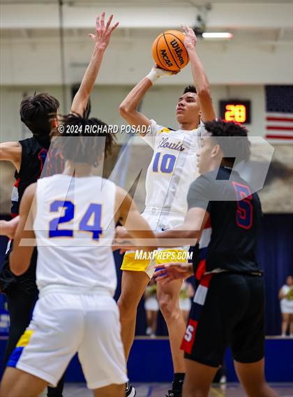 Thumbnail 1 in Sanger @ Clovis photogallery.