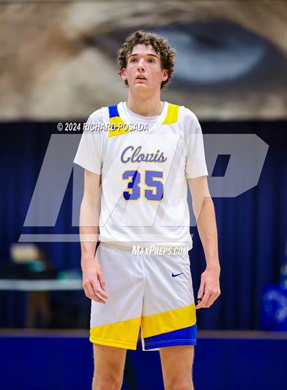 Thumbnail 1 in Sanger @ Clovis photogallery.