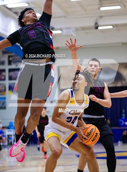 Thumbnail 1 in Sanger @ Clovis photogallery.