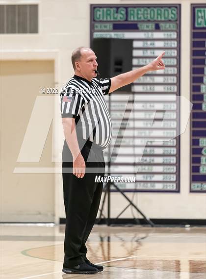 Thumbnail 2 in Indianapolis Bishop Chatard vs Cathedral (City Tournament Final) photogallery.