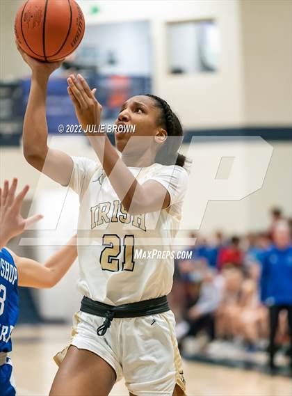 Thumbnail 3 in Indianapolis Bishop Chatard vs Cathedral (City Tournament Final) photogallery.