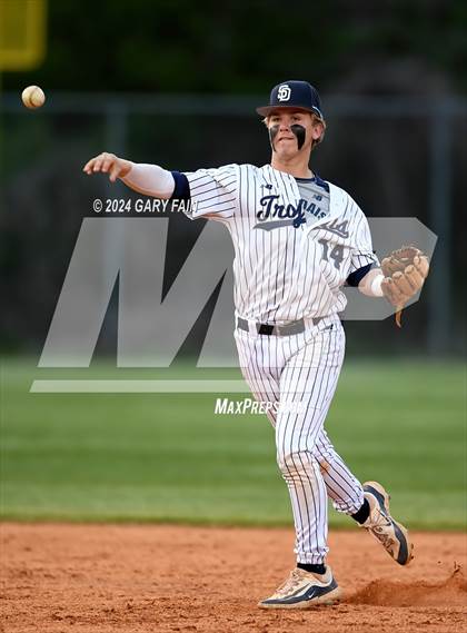 Thumbnail 2 in Hixson @ Soddy Daisy photogallery.