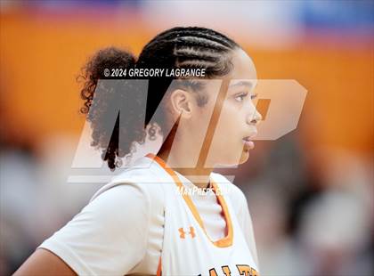 Thumbnail 1 in Sam Houston vs Haltom photogallery.