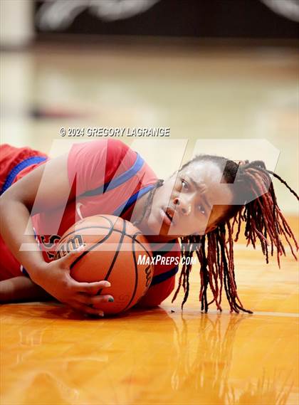 Thumbnail 3 in Sam Houston vs Haltom photogallery.