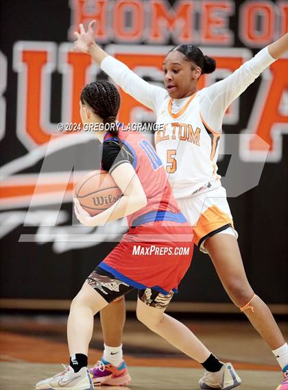 Thumbnail 3 in Sam Houston vs Haltom photogallery.