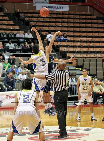 Thumbnail 1 in Tranquillity vs. Laton (CIF CS D5 Final) photogallery.