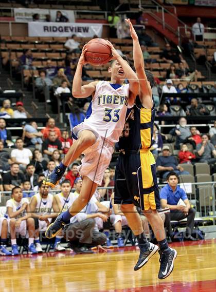 Thumbnail 2 in Tranquillity vs. Laton (CIF CS D5 Final) photogallery.