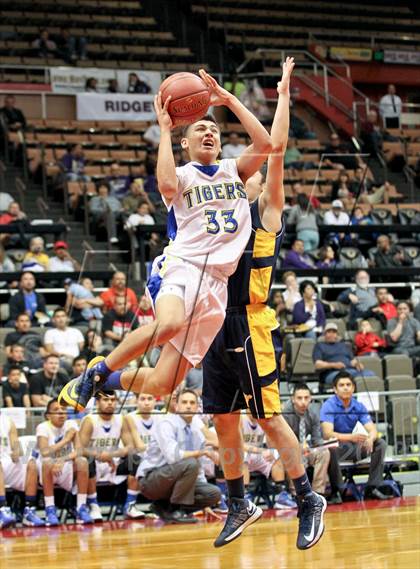 Thumbnail 3 in Tranquillity vs. Laton (CIF CS D5 Final) photogallery.