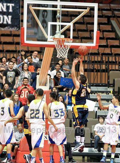 Thumbnail 2 in Tranquillity vs. Laton (CIF CS D5 Final) photogallery.