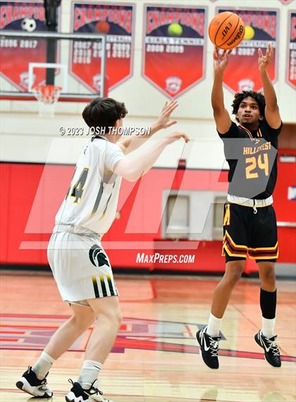 Thumbnail 3 in Damien vs. Hillcrest photogallery.