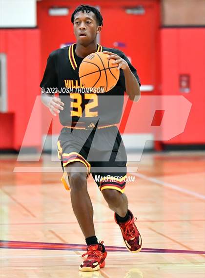 Thumbnail 2 in Damien vs. Hillcrest photogallery.