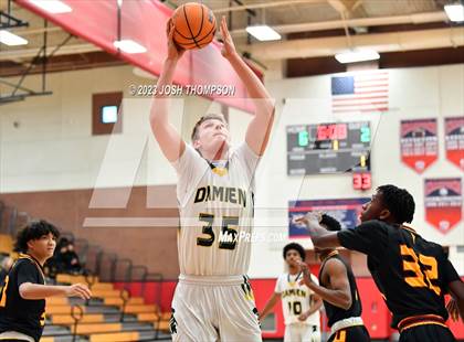 Thumbnail 1 in Damien vs. Hillcrest photogallery.