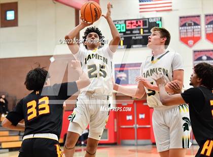 Thumbnail 3 in Damien vs. Hillcrest photogallery.